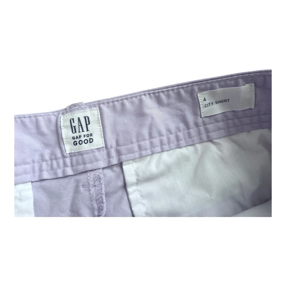 Shorts chino City feminino GAP for Good tamanho 4 sarja roxa mistura de algodão - Imagem 4 de 4