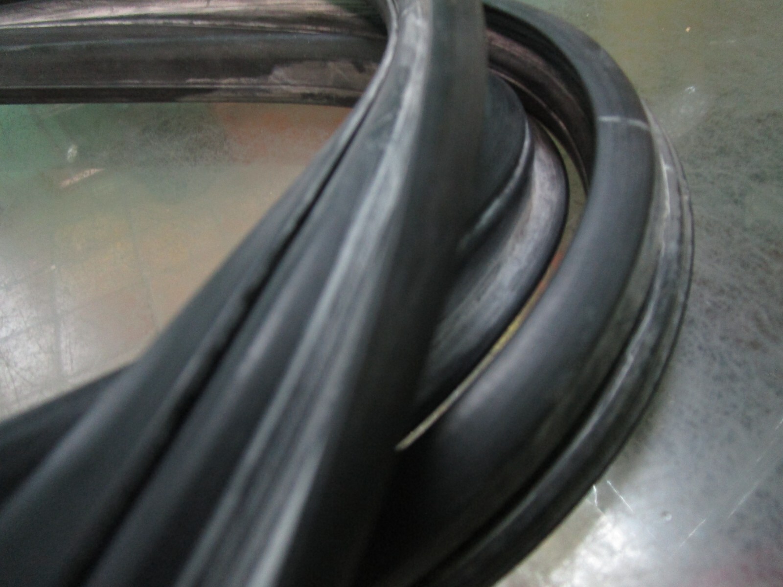 1966-1989 Rolls-Royce Corniche,  Bentley Continental windshield seal PW58458