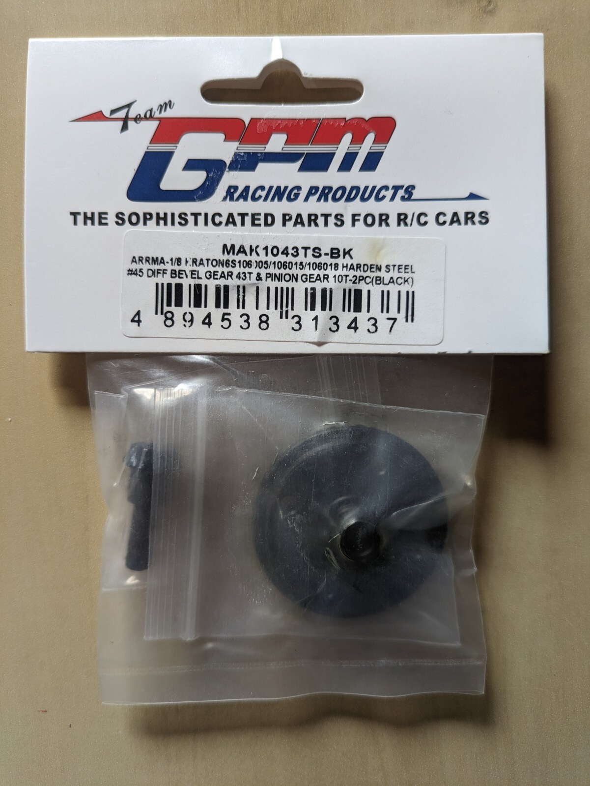 Couronne et pignon Arrma Outcast 1/8 pour réparer une transmission cassée