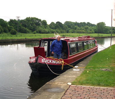 Foto 6x4 Aire und Calder Navigation über Wide Reach Bottom Lock c2001