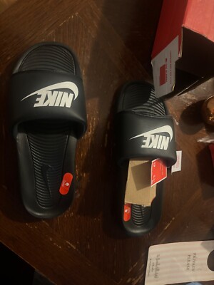 Nike men s slides - Size 9, Black with white logo 