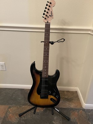 Fender Squier Bullet Stratocaster HT HSS Sunburst
