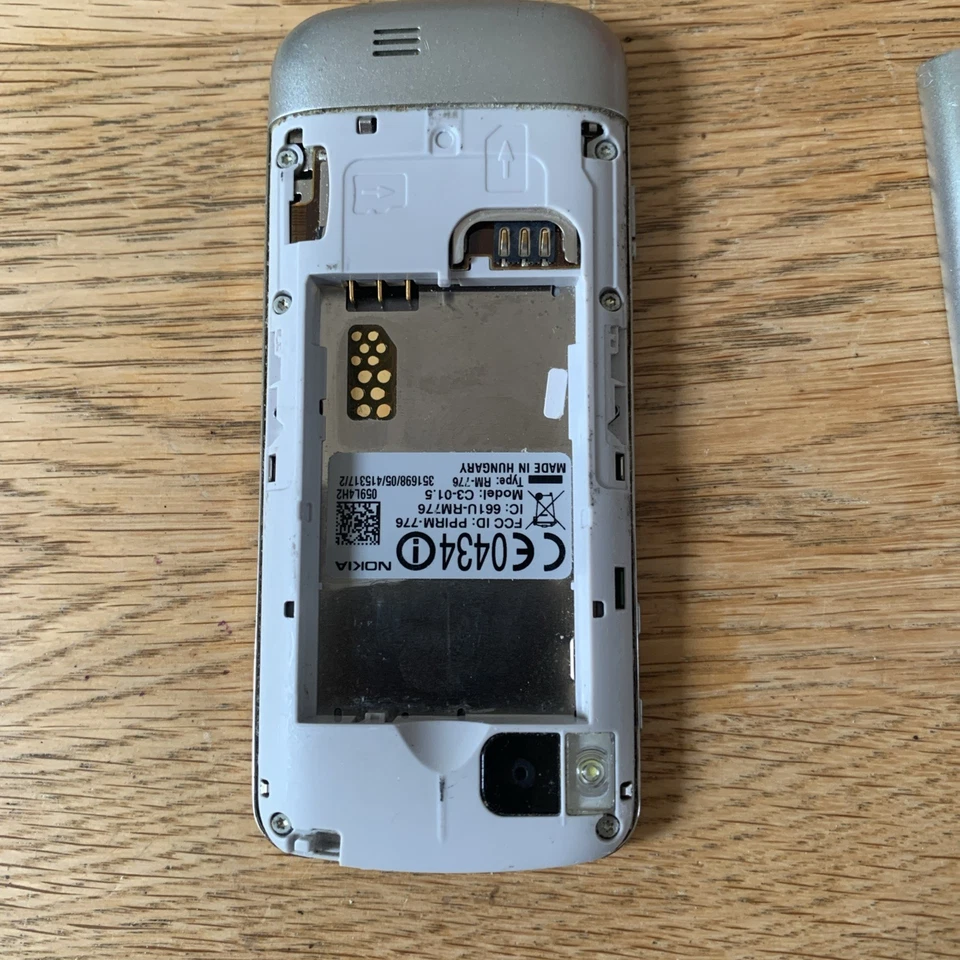 Nokia C3-01 Mobile Phone - Image 3 of 4