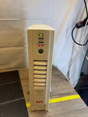 APC BR1500LCD UPS   Red Battery Light   Built-in Power Cord