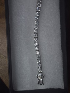 Authentic Sparkly 7in White Gold Plated Tennis Bracelet Cubic Zirconia