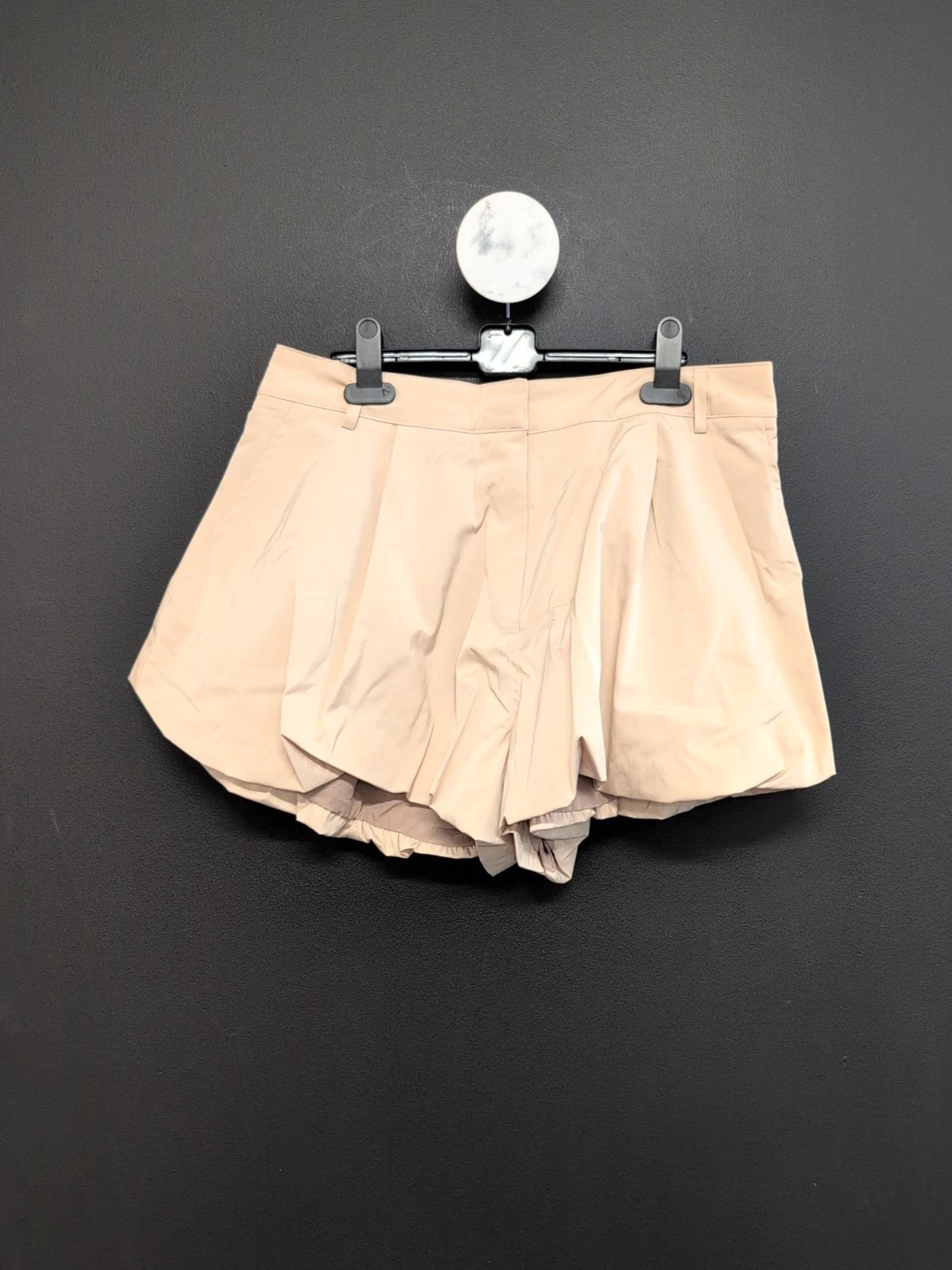 Micas Casual Solid Belted Loose Fit Women's Shorts XL Khaki