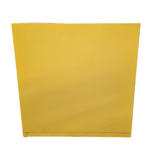 Eagle Mfg 1964 Safety Flammable Storage Cabinet 60 Gallon, 44"W x 34"D x 44"H - Picture 6 of 7