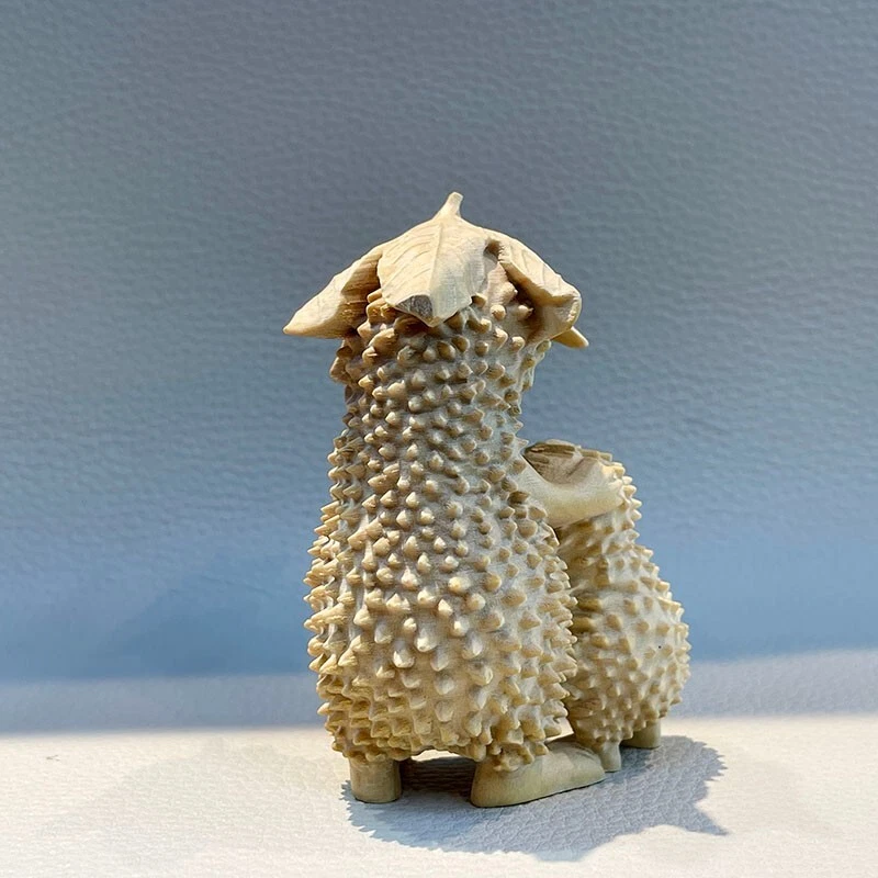 Q5048 - 8 X 6 X 5 CM Boxwood Netsuke Figurine : Sweet Hedgehog Mom and Baby - Image 4 of 4