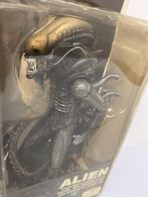 ALIEN 9