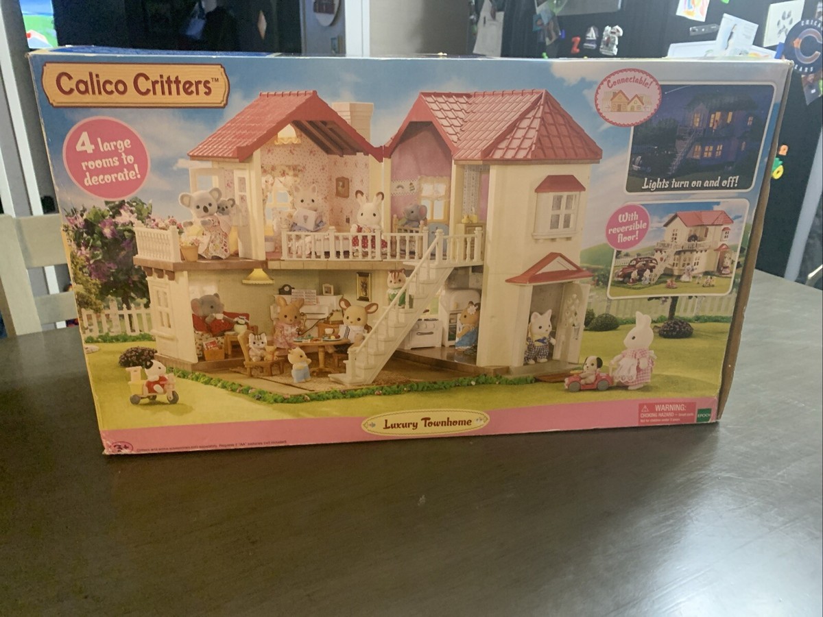 Calico Critters CC2066 Luxury Cloverleaf Townhome Gift Set for
