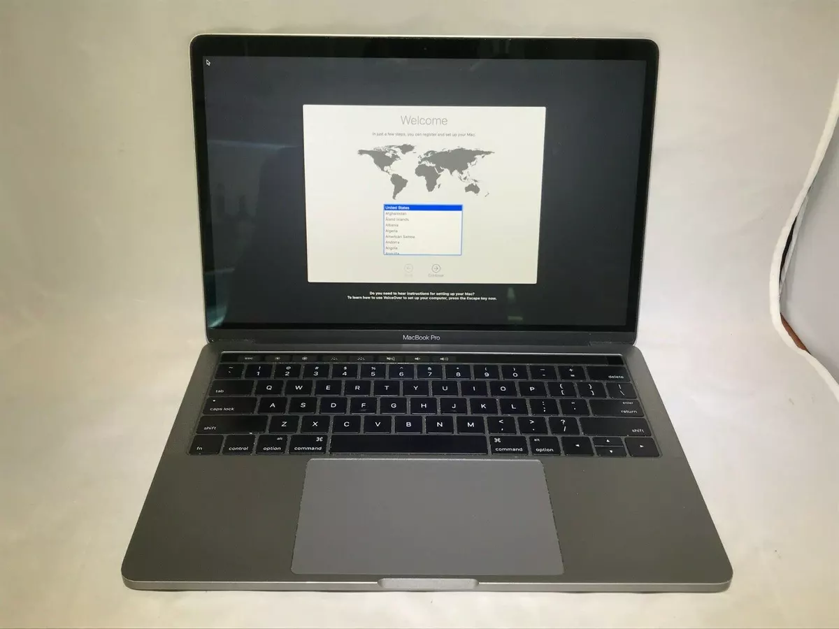 MacBook Pro 13 Touch Bar Space Gray 2017 3.5 GHz Intel Core i7 16GB 1TB Fair