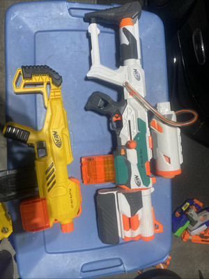 NERF Modulus Tri-Strike Blaster Toy with all attachments