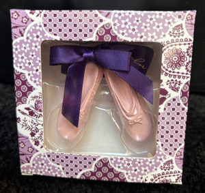希少 テイラー スウィフト 限定クリスマスオーナメント スピークナウ カメオ Taylor Swift Speak Now Ornament | eBay