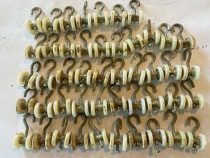 Lot Of 47 Medical Cubicle Track & Trolley Hooks Nylon Hardware Curtain Hooks
