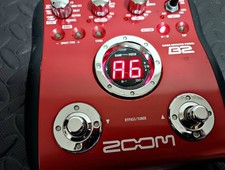 Zoom B2 Bass Multi Effects Pedal good condition