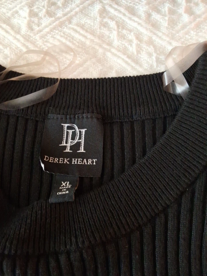 Vestido Suéter DEREK HEART Negro Tejido Acanalado Largo Talla XL Largo Frontal Abertura Con Botones Foto 3 de 4