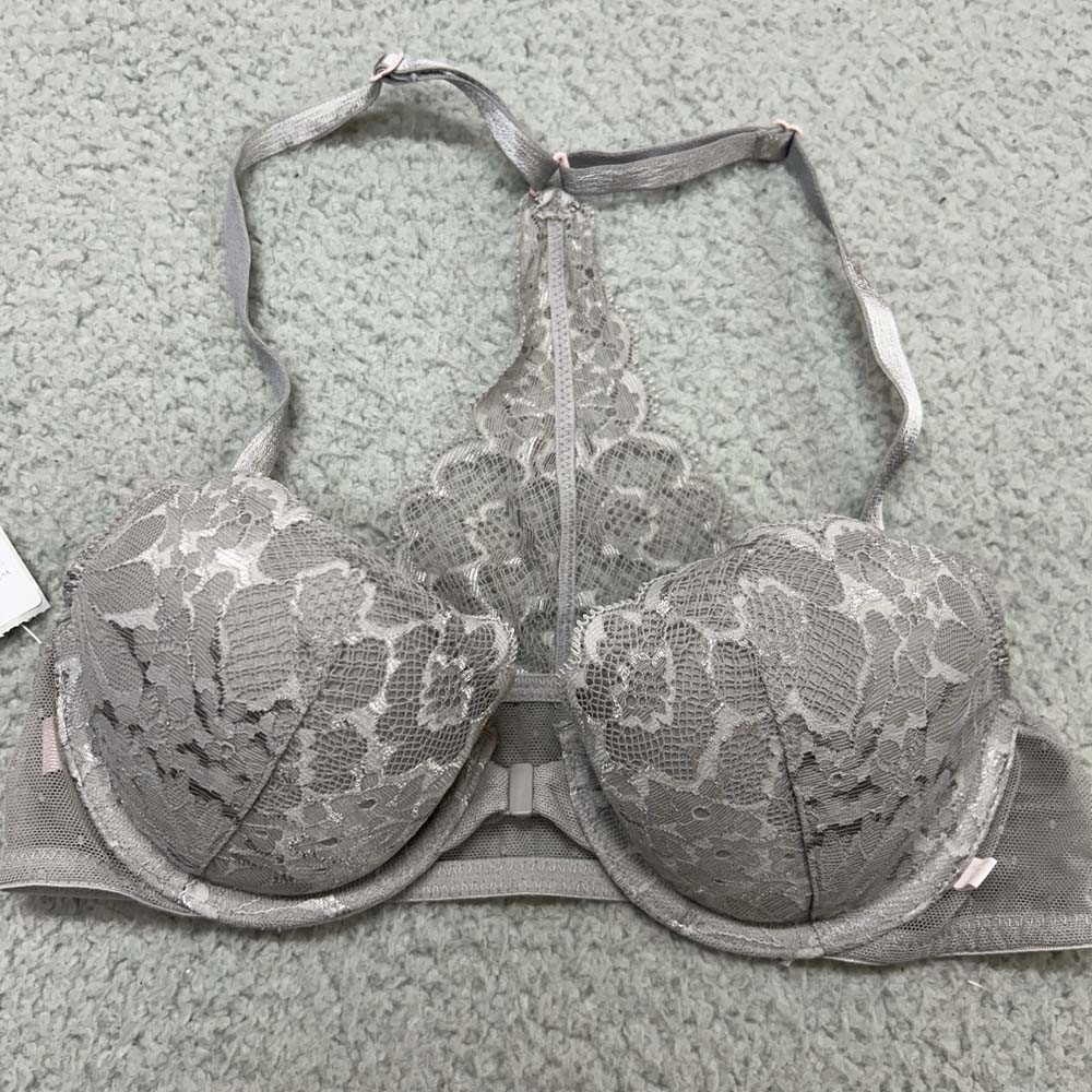 Victoria Secret Bra 32B Demi Lined Demi Racerback LAce