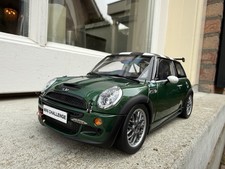 1:18 Mini Cooper S John Cooper Works Challenge Green Kyosho 08557G