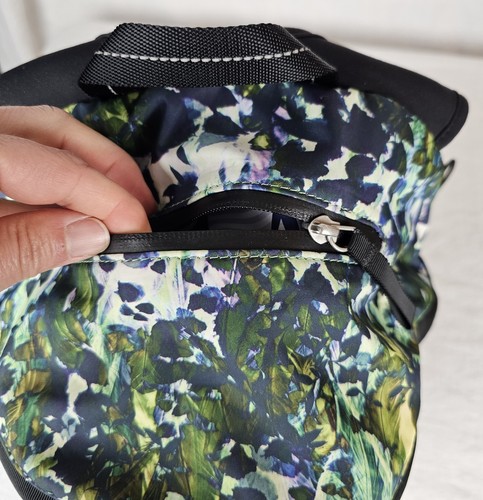 Lululemon Run All Day Floral Backpack Nylon Pack 13L Hiking Outdoors 9"x16"x6" - Picture 4 of 9