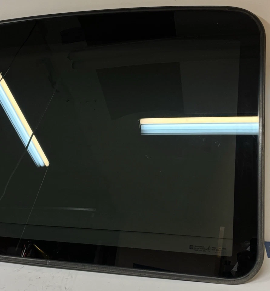 2006-2010 Hummer H3 Sun Roof Sunroof Moonroof Glass OEM (From 2007 Hummer) - Image 2 of 4