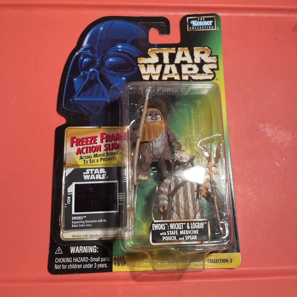 Star Wars EWOKS Wicket & Logray Freeze Frame 1997 Power of the 
