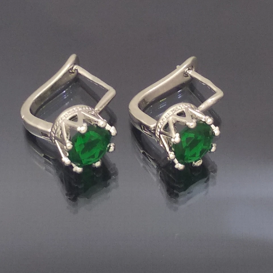 18K White Gold Filled Stunning Italian Diopside Gemstone 18ct GF Earrings 15mm - Image 4 of 4