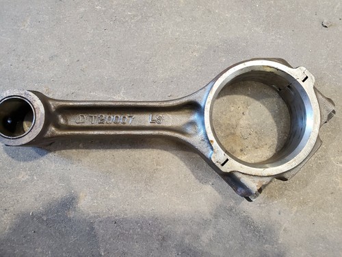 JOHN DEERE RE19733 Connecting Rod Used Marked T20007 