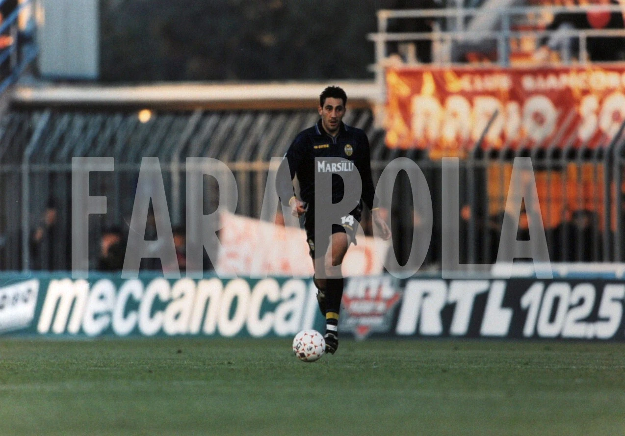 Photo 1/3