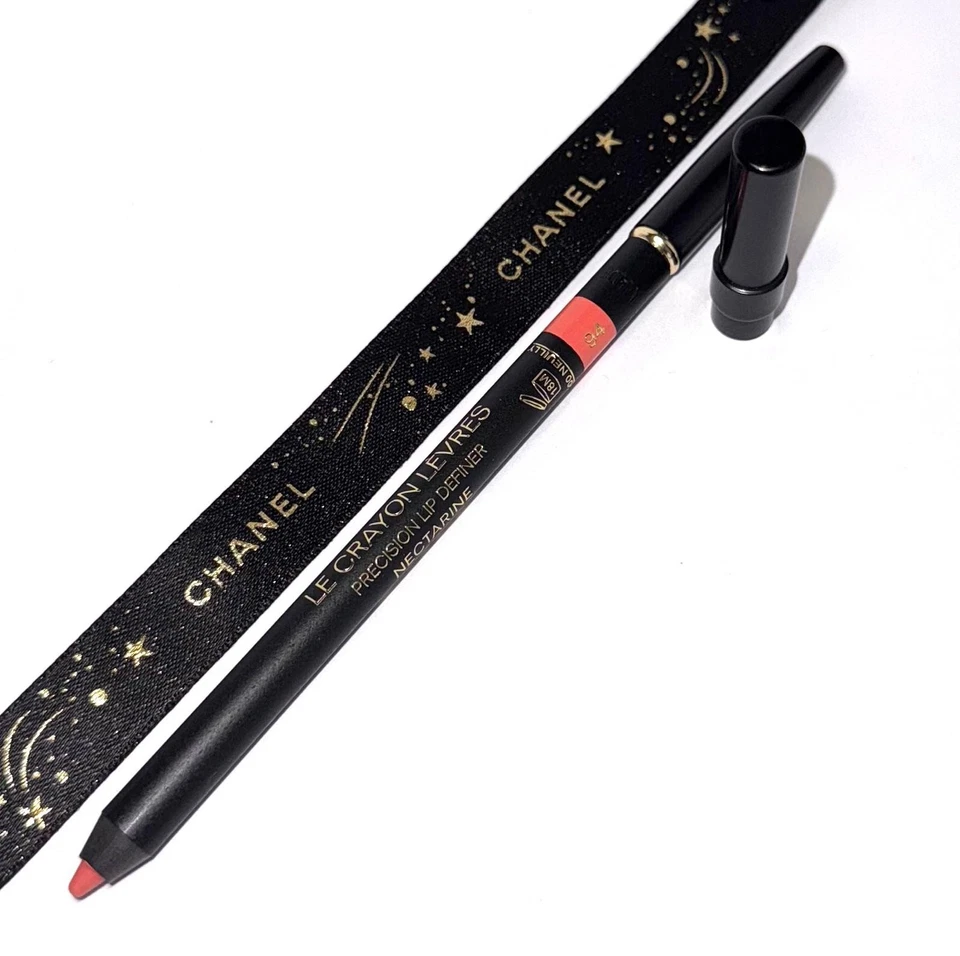 Chanel Le Crayon Lèvres Longwear Lip Pencil 94 Nectarine 1.2g - Image 2 of 4