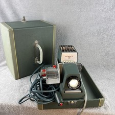 Argus 300 Automatic Slide Projector Vintage Tested Powers On W/ Case and Clicker