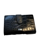 Rolfs Black Leather Trifold Wallet Snap Close. Croc Embossed. Change Purse