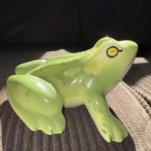 Vintage McCoy Frog Pottery
