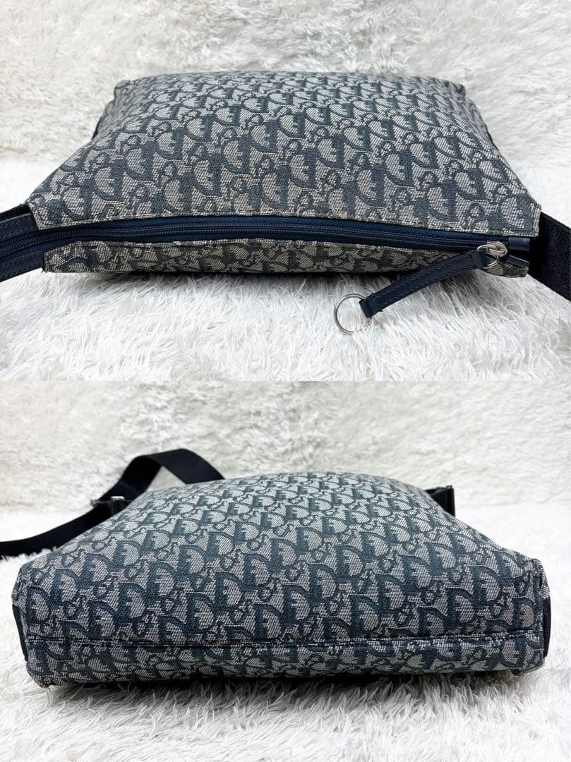 Christian Dior Shoulder Bag Canvas Navy Beige Trotter Pattern Women's Authentic thumbnail 16