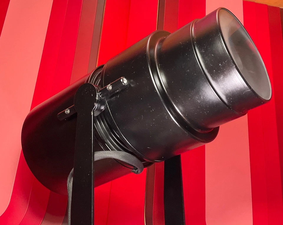 MADE IN ITALY PROJECTOR SPOT LIGHT Stage THEATER SHOWROOM STORE LIGHTS $375 - Image 4 of 4