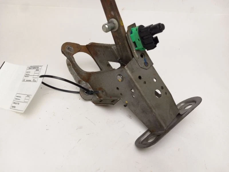 PEDAL FRENO FORD TAURUS 2007 Foto 2 de 4