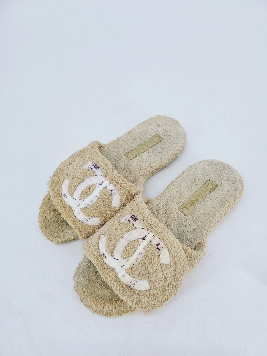Chanel FAUX FUR MULES SIZE EU 38 US 8 Slip On Sandals Beige Color