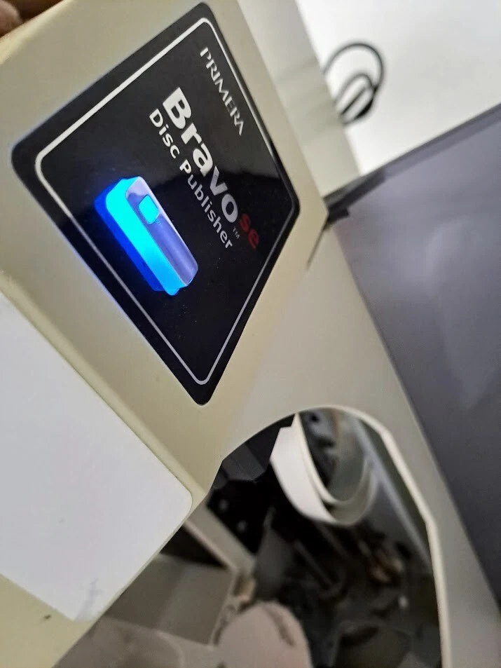 Impresora editorial Primera Bravo SE disco CD DVD Foto 2 de 4