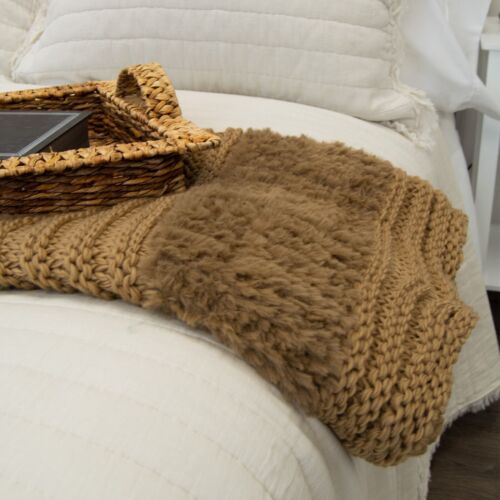 Donna Sharp Plush Faux Fur Cozy Knitted Blanket Throw Premium Soft Chic Bedding - Afbeelding 1 van 27