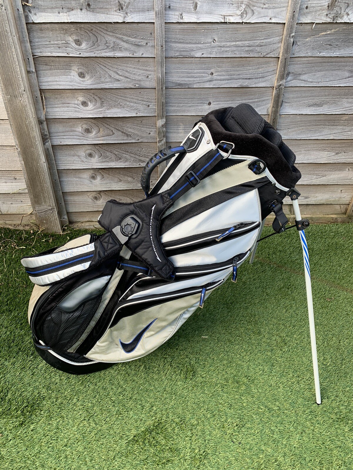 Nike Golf Carry/stand Bag/6 Way/Dual Strap eBay