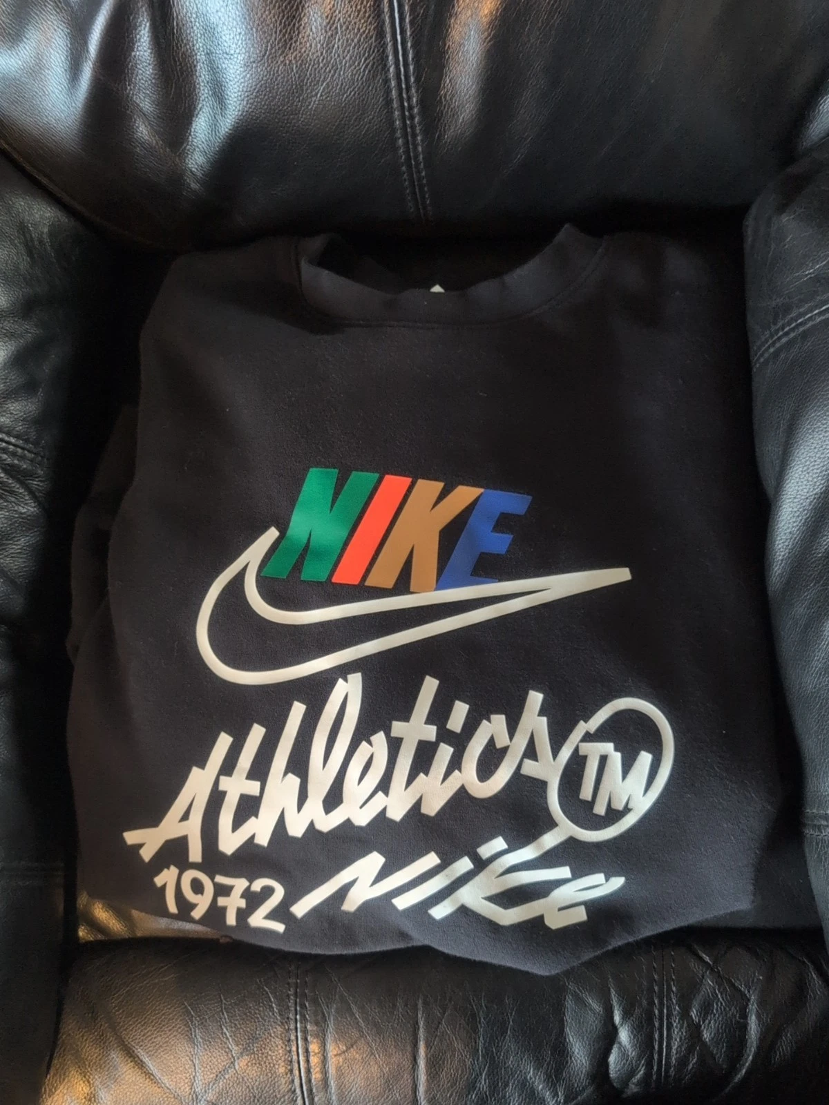 1972 Nike Black Long Sleeve Athletics Shirt , Big Kid Size M