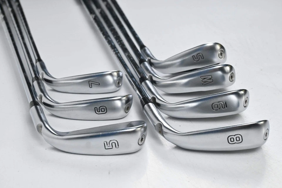 Left Hand Ping G410 Irons / 5-PW+SW / White Dot / Stiff Flex XP 95 Shafts - Image 4 of 4