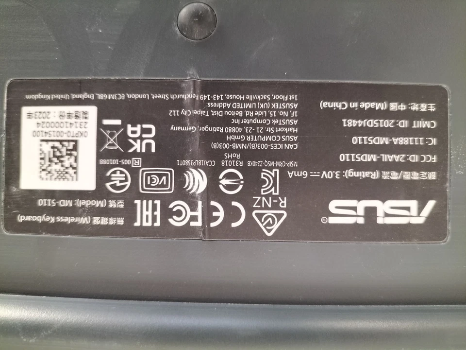 Coppia Notebook ASUS LENOVO + 4 Tastiere ASUS non funzionanti/ricambi - Immagine 4 di 4