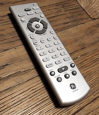 GE  Original Remote Control   JC021 Universal Remote WORKS