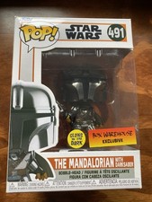 Funko Pop Star Wars - The Mandalorian with Dark Saber (GITD)- Box Warehouse #491