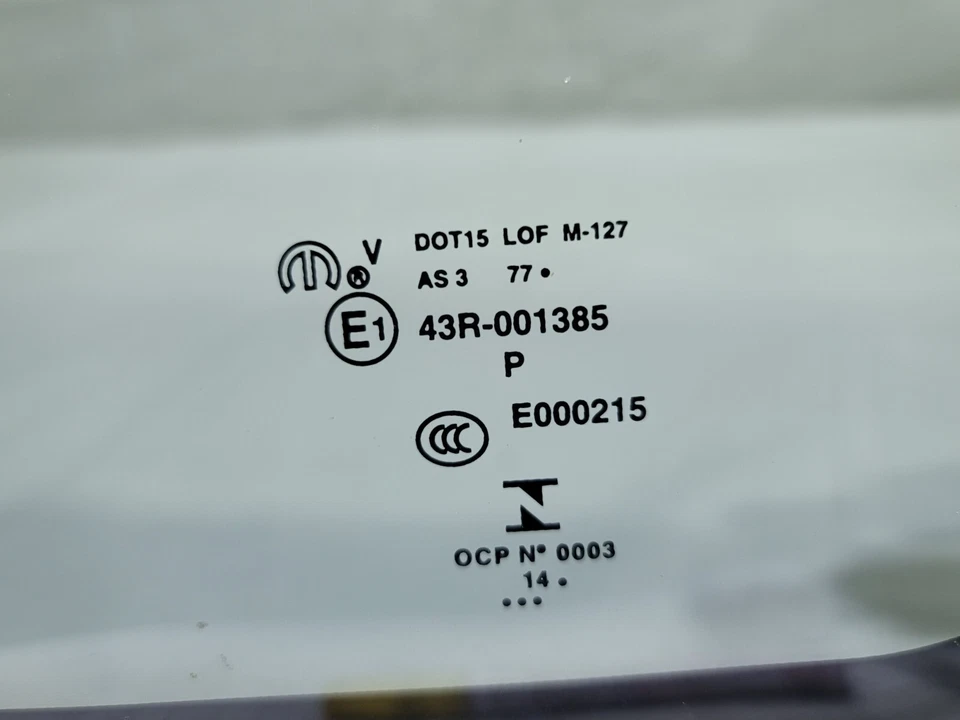 2011-2020 Dodge Grand Caravan Vent Window Glass Rear Left OEM 43R-001385 - Image 3 of 3