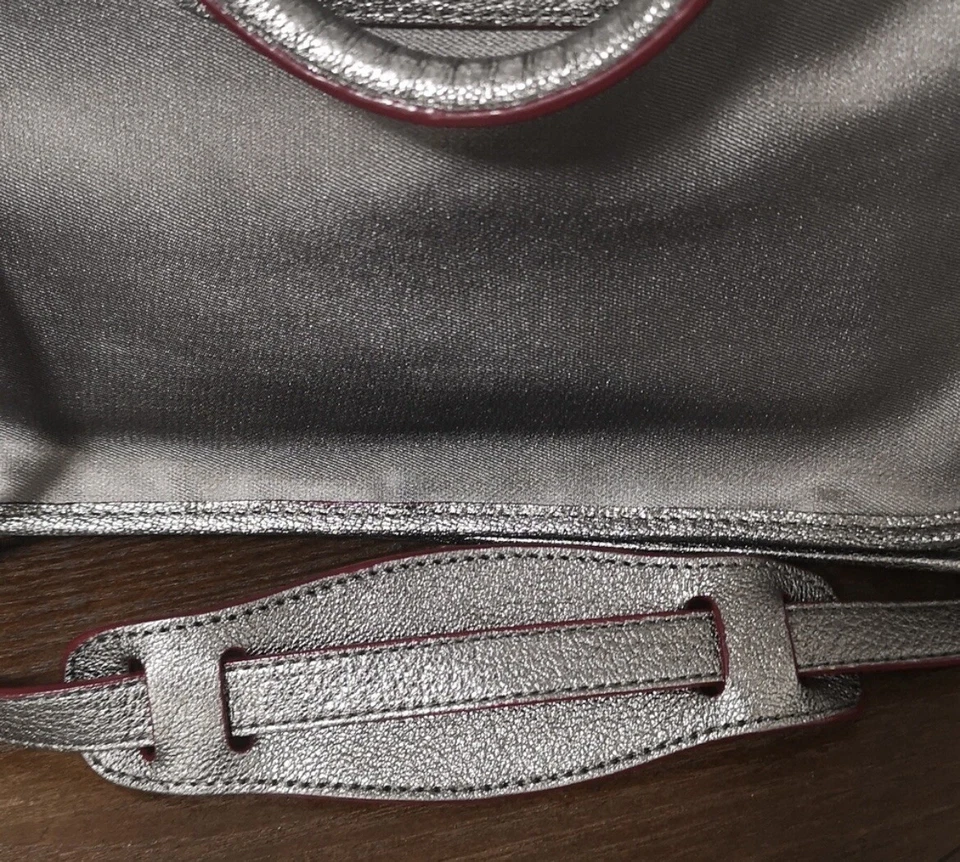 Bolso Bandolera/Hombro MZ Wallace Brillante Metálico Peltre/Gris/Plateado Foto 4 de 4