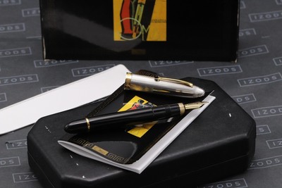 Omas Ogiva Füllfederhalter Sterlingsilber schwarz