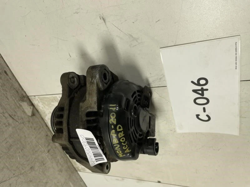 Honda Accord 2011 sedán LX 2,4 L alternador OEM+ Foto 3 de 4