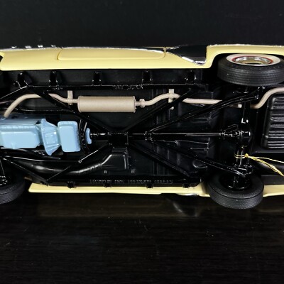 Buick Roadmaster Cabriolet 1949 - Franklin Mint 1/24 - Crème - Occasion