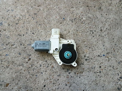 BMW 5er F10 F11 Antrieb Motor Fensterheber vorne / hinten links 7271563 7248171